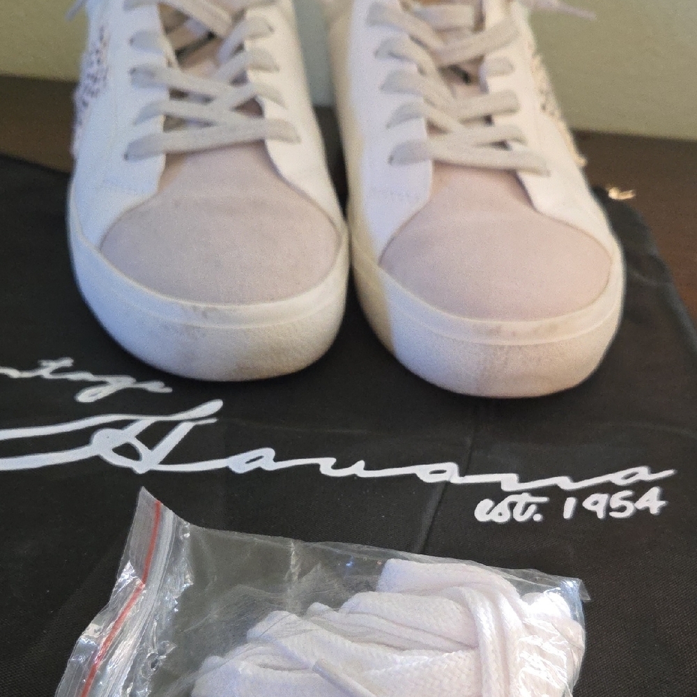 Vintage Havana Women's White and Cream Sneakers - Picture 4 of 5